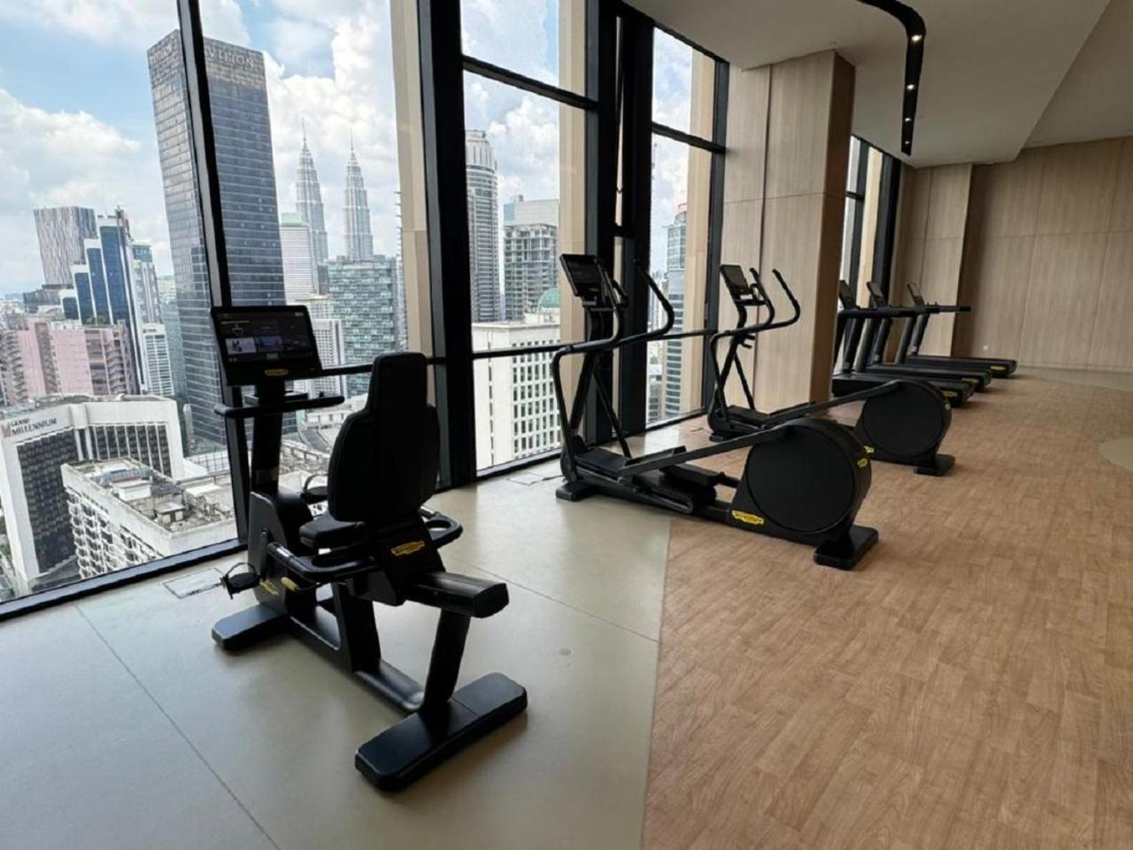 קואלה לומפור Axon Suite At Bukit Bintang Kl Near Pavillion מראה חיצוני תמונה