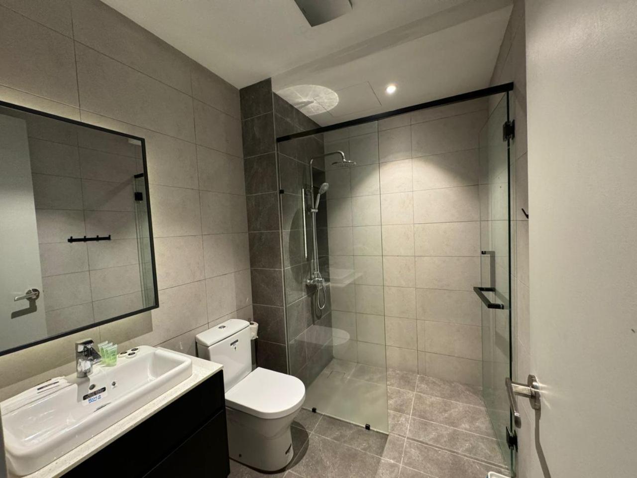 קואלה לומפור Axon Suite At Bukit Bintang Kl Near Pavillion מראה חיצוני תמונה